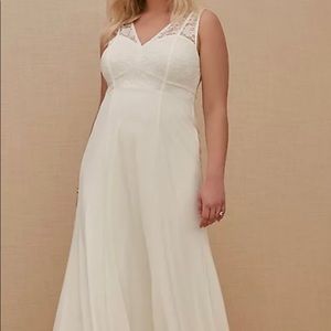 🆕 NWT Torrid ivory lace inset sleeves mermaid wedding dress size 12.